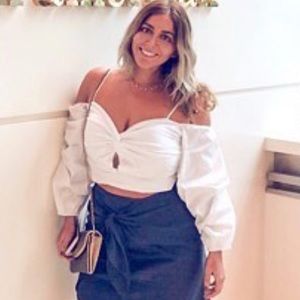 Charlotte Russe puff sleeve crop top